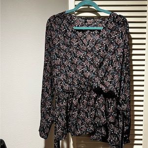 Faux wrap around shirt great condition